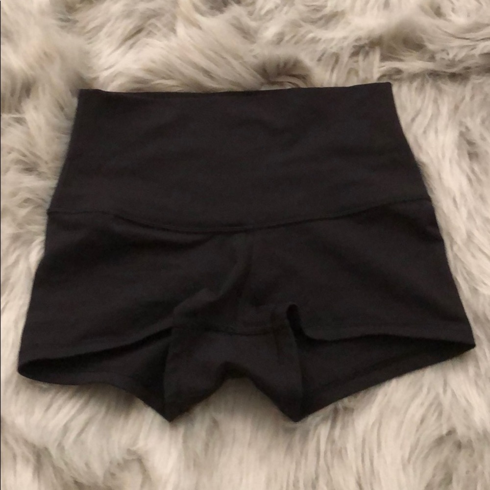 Lululemon High Waisted Shorts Sz 4